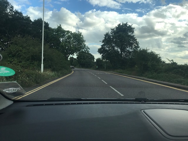 Centre Road with double yellow lines