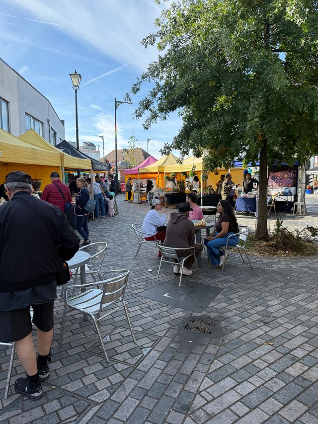 Woodgrange market